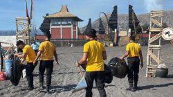 Polres Probolinggo Gelar Bakti Bersih di Gunung Bromo Usai Yadnya Kasada