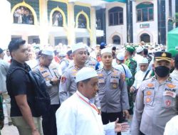 Polres Gresik Libatkan Ratusan Personel Layanan Pengamanan Haul Habib Abu Bakar Assegaf ke-71