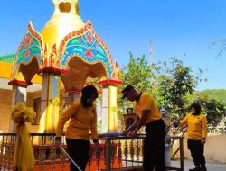 Sambut Hari Bhayangkara ke-80, Polres Malang Bersih-Bersih Vihara di Lawang