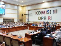 Ketua Komisi III DPR RI: Hasil Survei Litbang Kompas Jadi Motivasi Polri Tingkatkan Pelayanan kepada Masyarakat