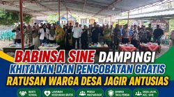 Peduli Warga, Babinsa Sine Ngawi Hadiri Khitanan dan Pengobatan Gratis, Warga Sambut Antusias