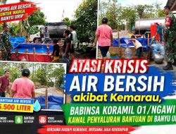 Atasi Krisis Air Bersih akibat Kemarau, Babinsa Koramil 01/Ngawi Kawal Penyaluran Bantuan di Banyu Urip