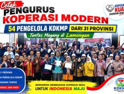 Cetak Pengurus Koperasi Modern, 54 Pengelola KDKMP dari 31 Provinsi Tuntas Magang di Lamongan