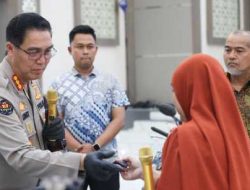 Polda Jatim Kembalikan Mobil dan Motor Hasil Ungkap Kasus Curanmor kepada Para Korban Tanpa Biaya