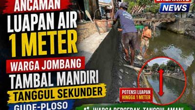Warga Jombang Memperbaiki Tanggul Sungai