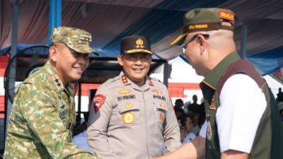Pangdam IV/Diponegoro Hadiri Apel Akbar Satlinmas se-Jawa Tengah