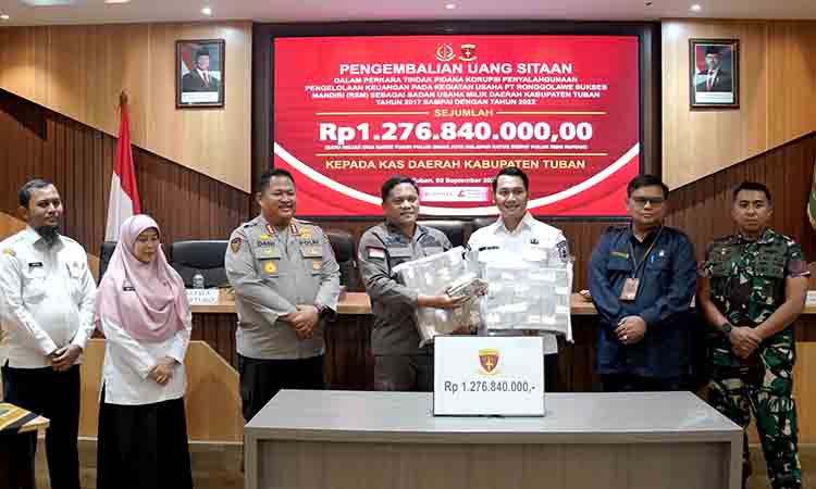 Kasus PT RSM Inkrah, Kejari Tuban Kembalikan Uang Korupsi Rp1,27 Miliar ke Kas Daerah