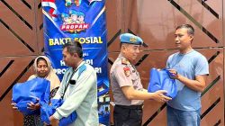 Senyum Abang Becak, Terima Paket Sembako dari Sipropram Polres Ngawi