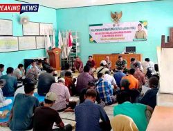 Wujudkan Pertanian Berkelanjutan, Babinsa Paron Dampingi Petani Belajar Teknologi Ramah Lingkungan